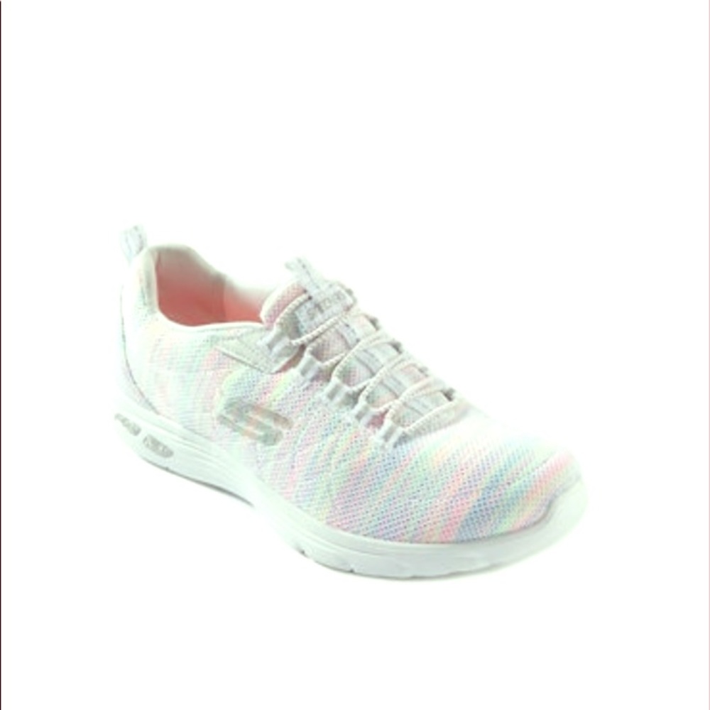 Sketchers sneakers